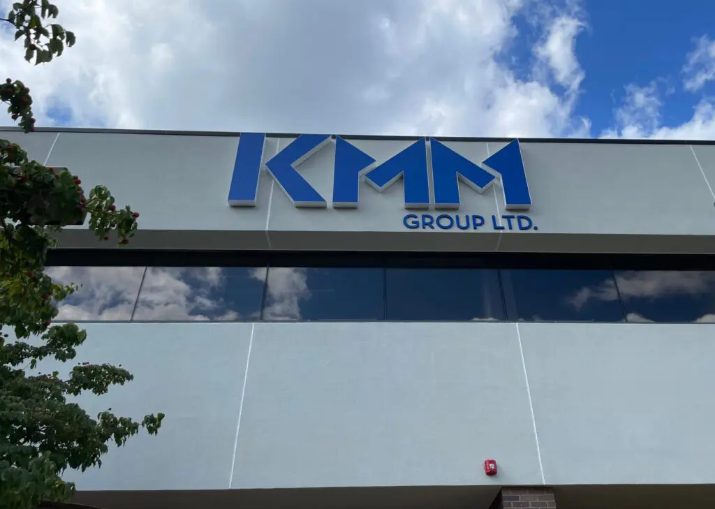 Front of the KMM building